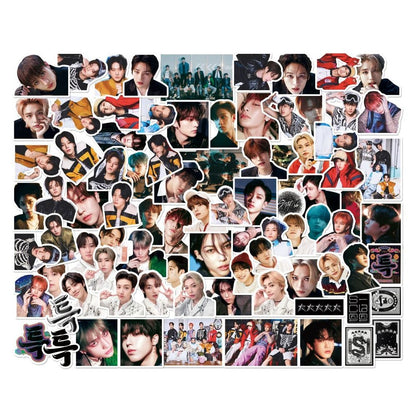 Stray Kids Stickers Assorted: Straykids Sticker Type D [chr:straykids Sticker Type D]